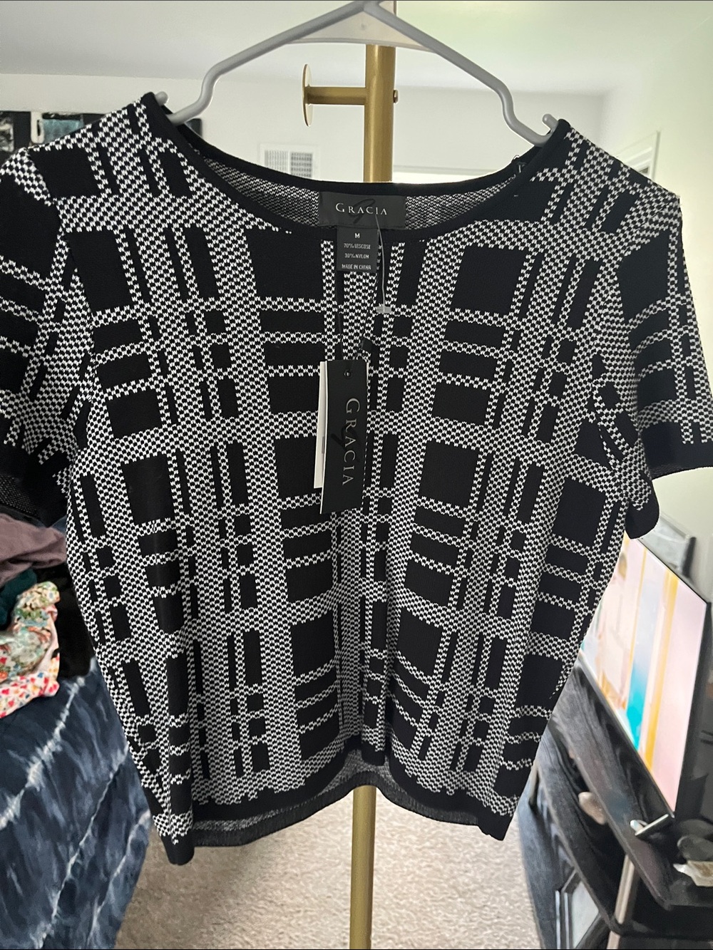 GARCIA SWEATER- Medium